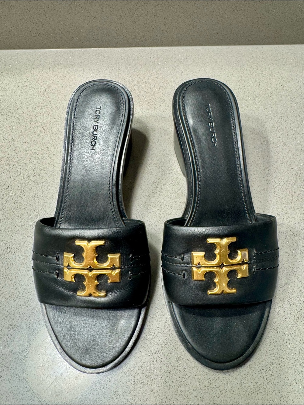 Tory Burch Eleanor Heel Slide VGUC in black Size 6